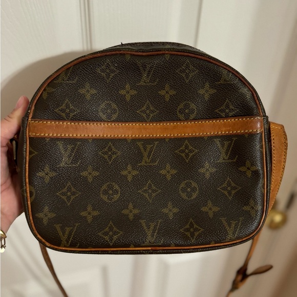 Louis Vuitton Senlis Crossbody Shoulder Bag Monogram Brown with LV lock (no key) - Picture 9 of 16